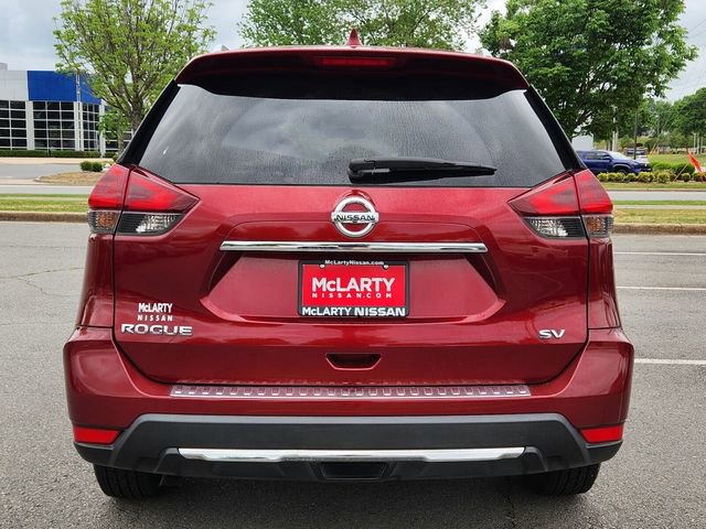 Used 2018 Nissan Rogue SV w/ Premium Package FWD image 6