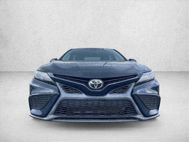 Used 2021 Toyota Camry SE FWD video 2