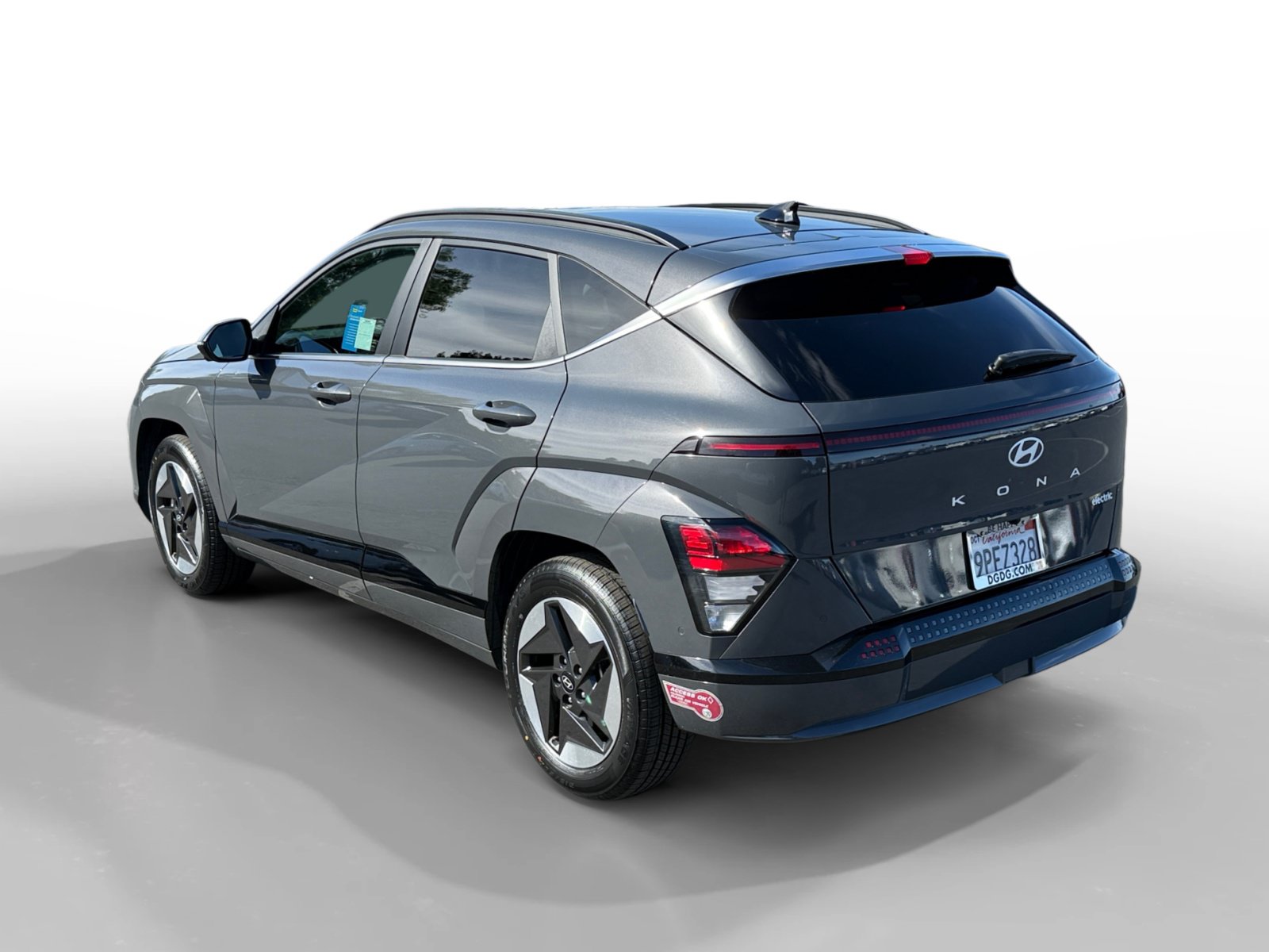 Used 2025 Hyundai Kona Limited FWD image 3