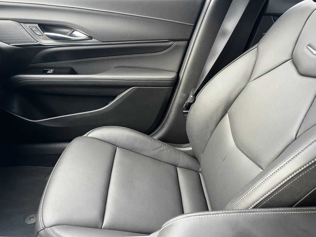 Certified 2026 Cadillac CT4 Premium Luxury AWD/4WD image 30