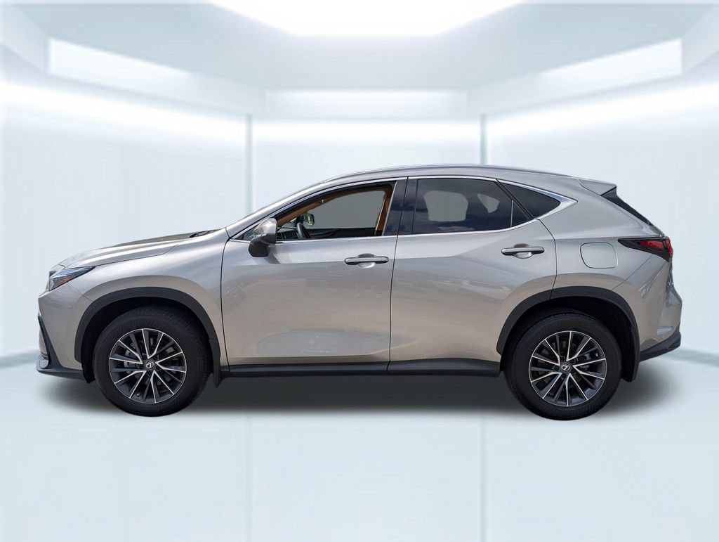 Used 2022 Lexus NX 350 AWD image 2