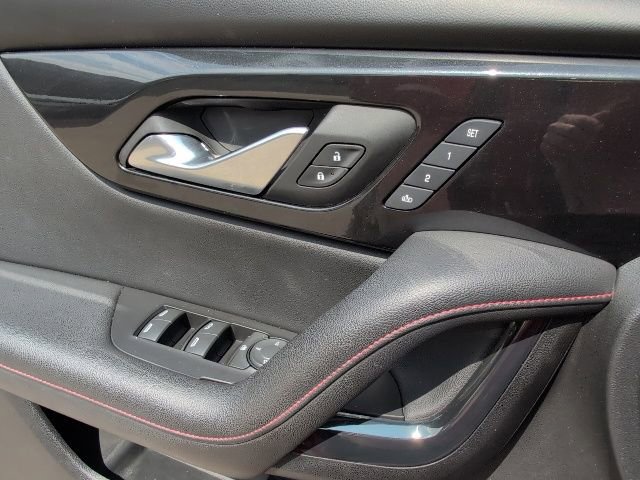 Used 2021 Chevrolet Blazer RS w/ Enhanced Convenience Package FWD image 19