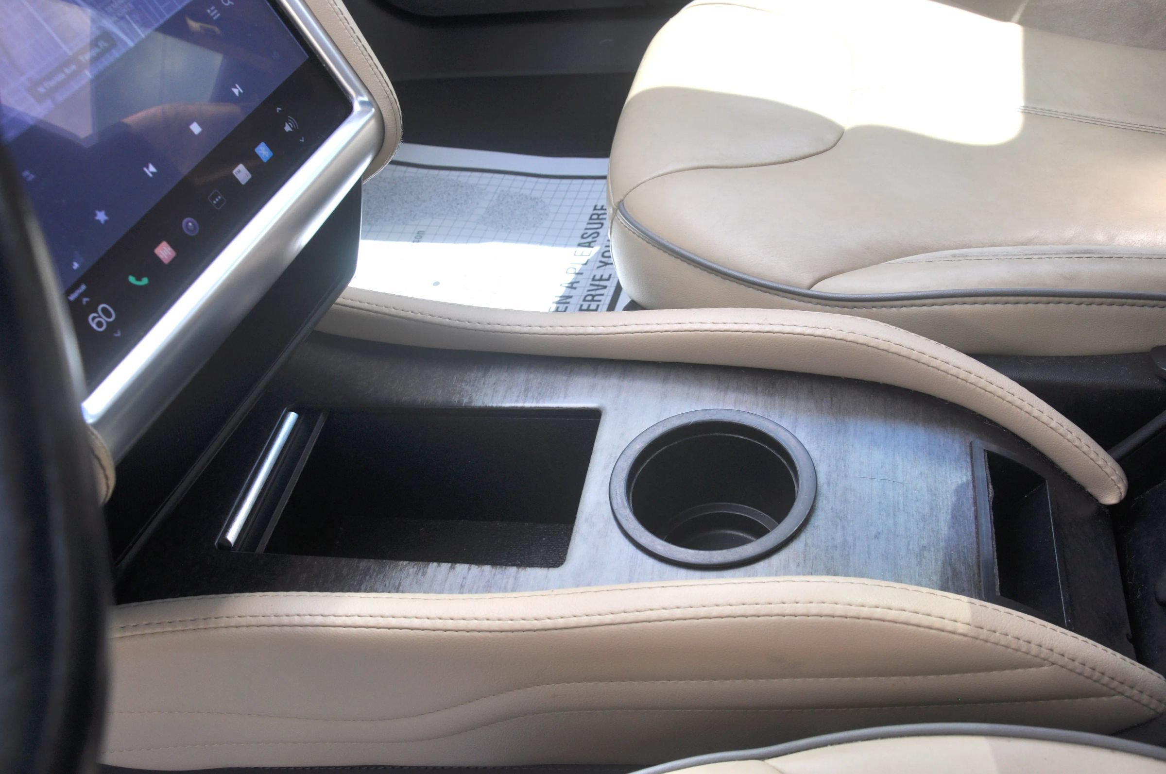 Used 2014 Tesla Model S 85 RWD image 28