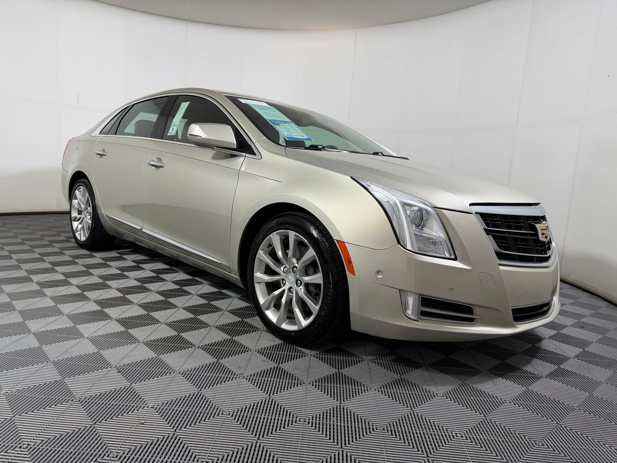 Used 2016 Cadillac XTS Luxury FWD image 6