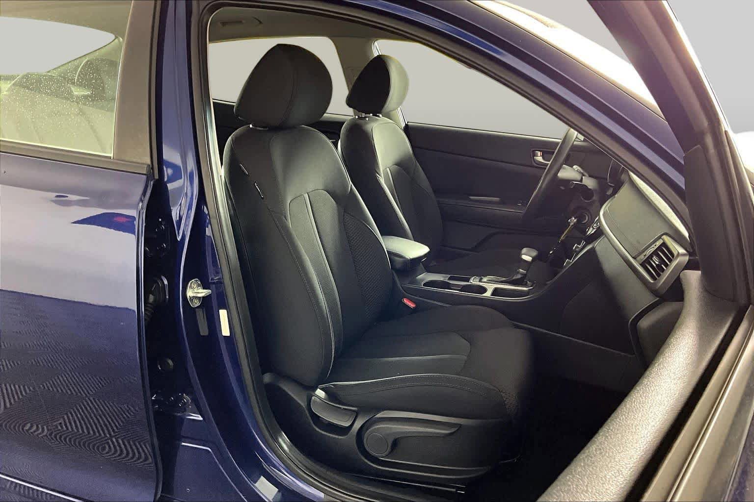 Used 2018 Kia Optima LX FWD image 9