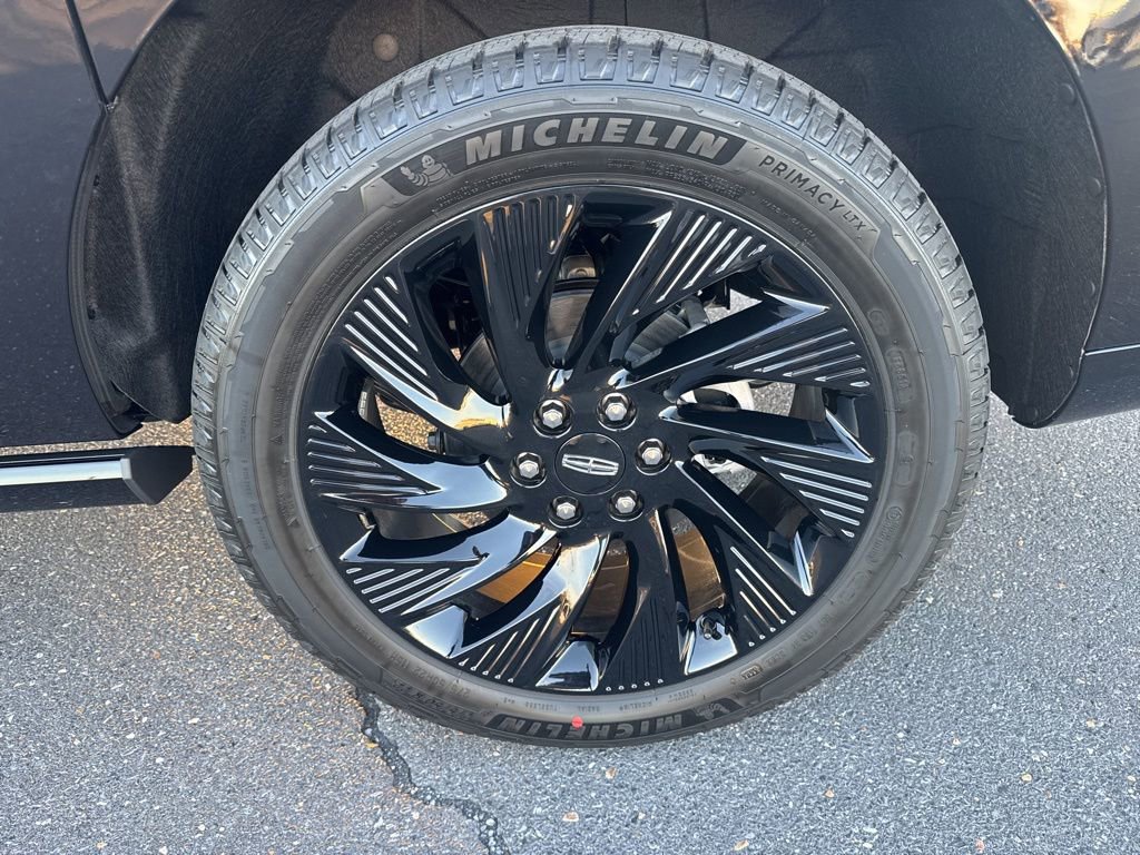 New 2025 Lincoln Navigator L Reserve w/ Jet Appearance Package image 12