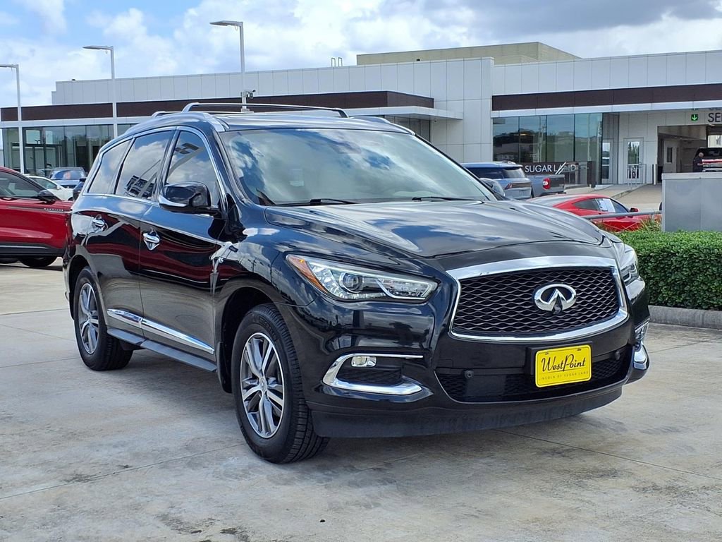 Used 2020 INFINITI QX60 Luxe w/ Essential Package FWD image 7