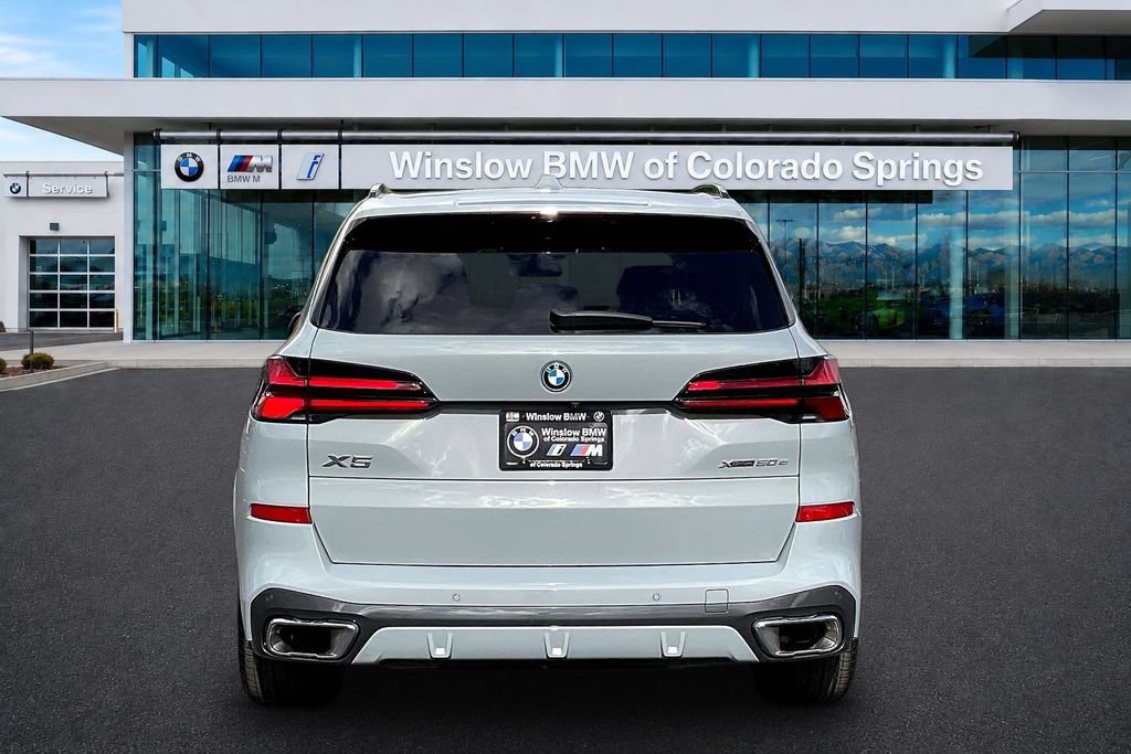 Used 2024 BMW X5 xDrive50e w/ M Sport Package AWD/4WD image 5