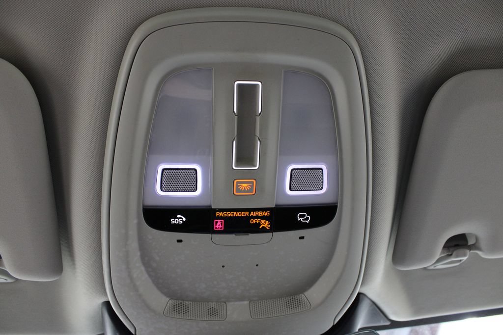 Certified 2024 Volvo S60 B5 Core FWD image 30