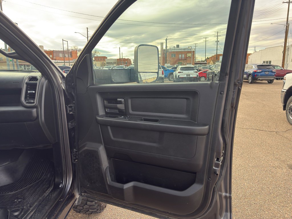 Used 2022 RAM 2500 Tradesman image 16