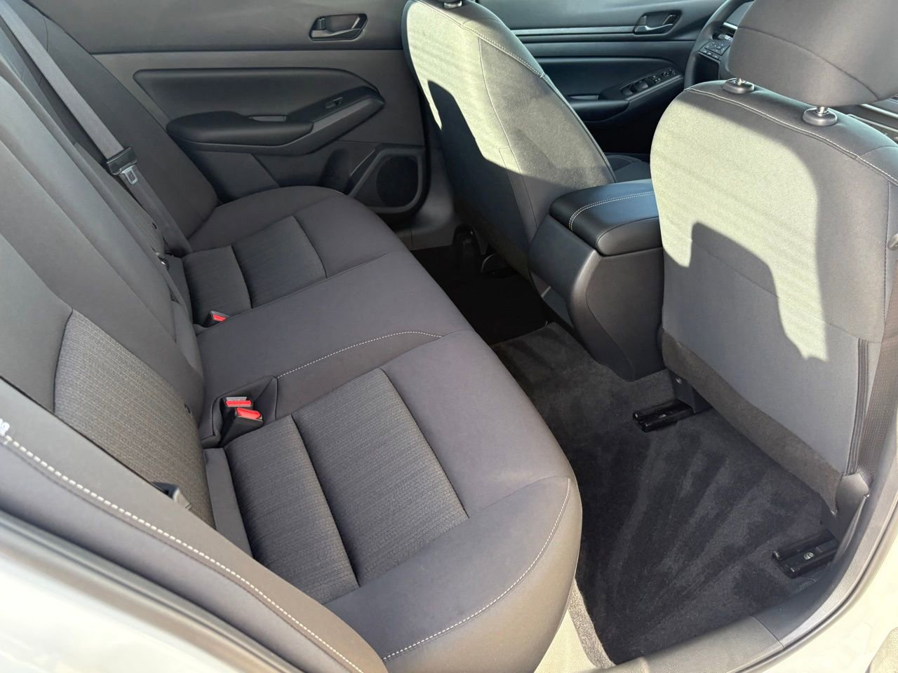 Used 2025 Nissan Altima 2.5 S image 35
