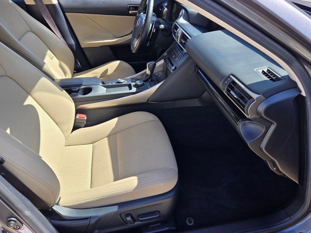 Used 2019 Lexus IS 300 w/ Premium Package image 19