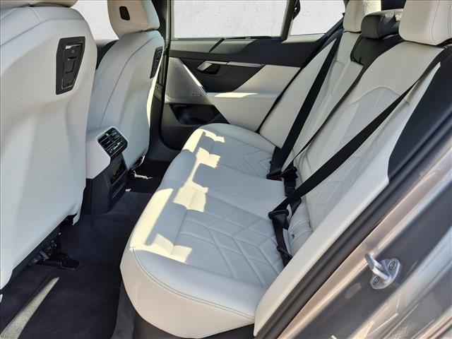 Certified 2026 BMW 540i xDrive AWD/4WD image 19