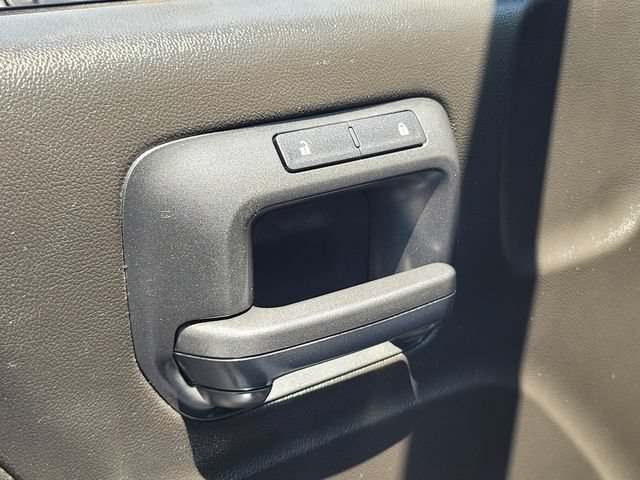 Used 2017 GMC Sierra 3500 2WD Regular Cab image 14