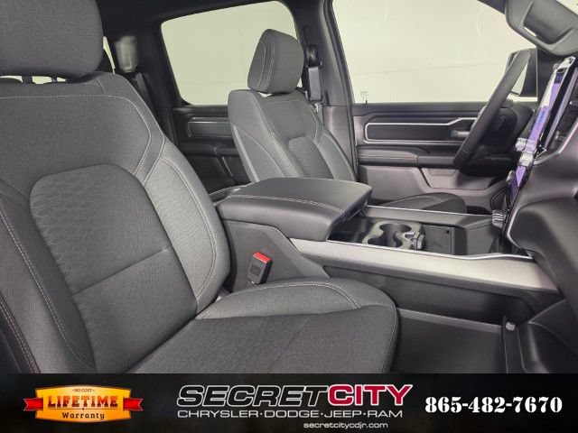 New 2026 RAM 1500 Big Horn AWD/4WD image 32