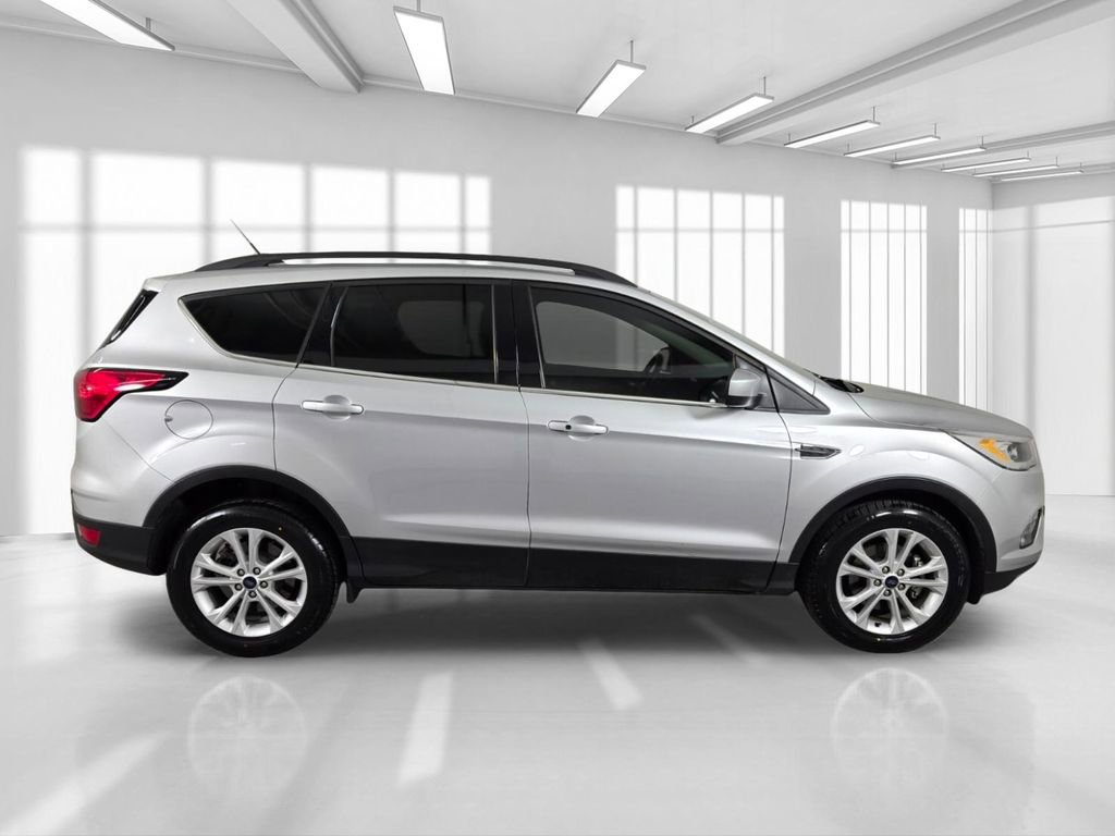 Used 2019 Ford Escape SEL FWD image 9