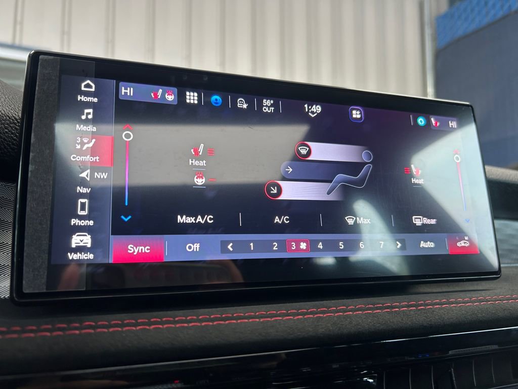 Used 2024 Alfa Romeo Tonale Veloce image 36