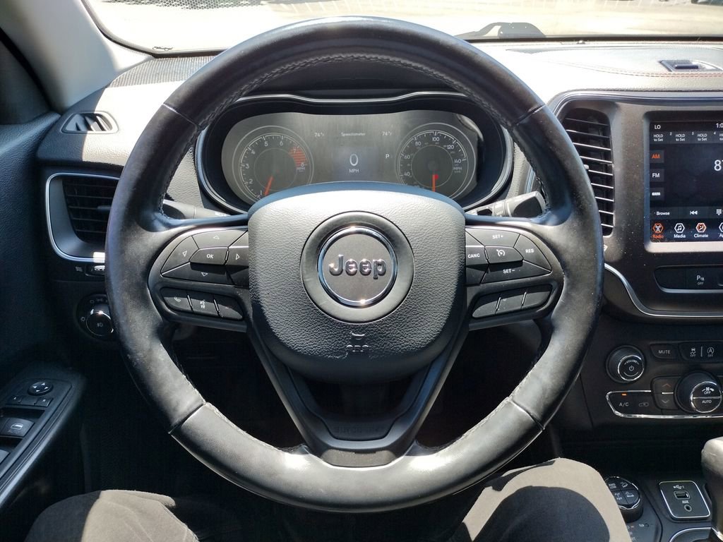 Used 2021 Jeep Cherokee Trailhawk AWD/4WD image 6