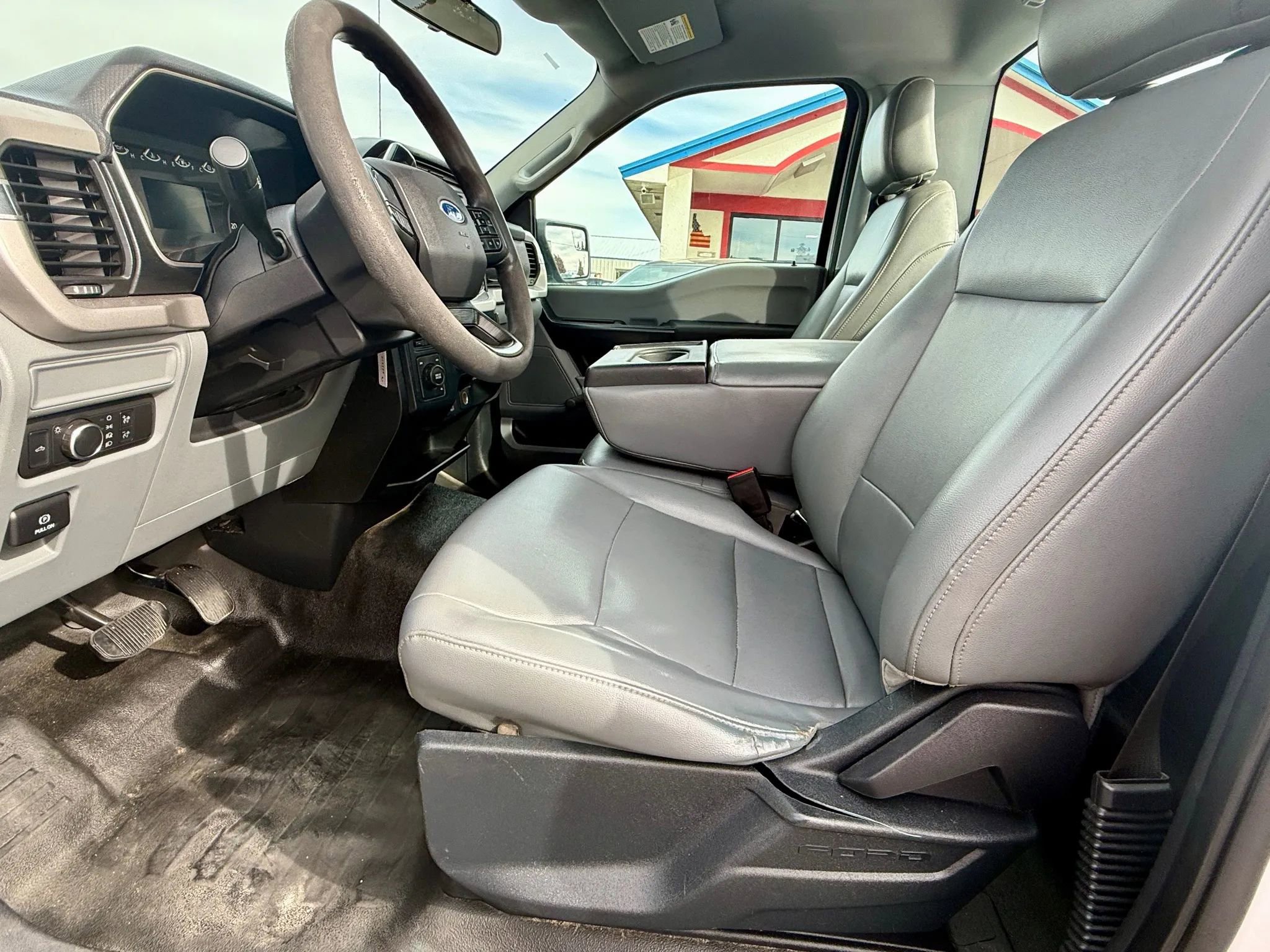 Used 2021 Ford F150 XL image 9