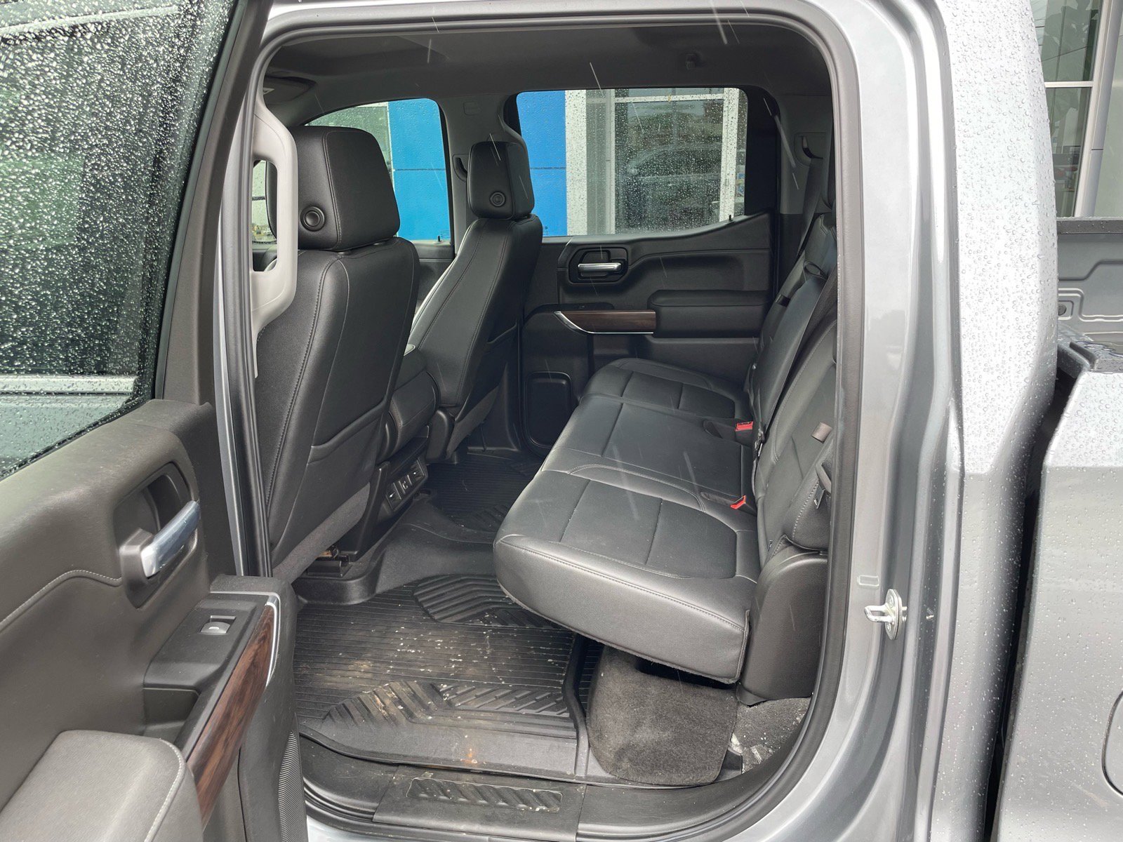 Used 2022 GMC Sierra 1500 SLT w/ Driver Alert Package II image 5