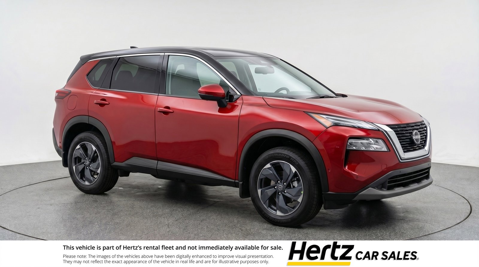 Used 2025 Nissan Rogue SV image 1