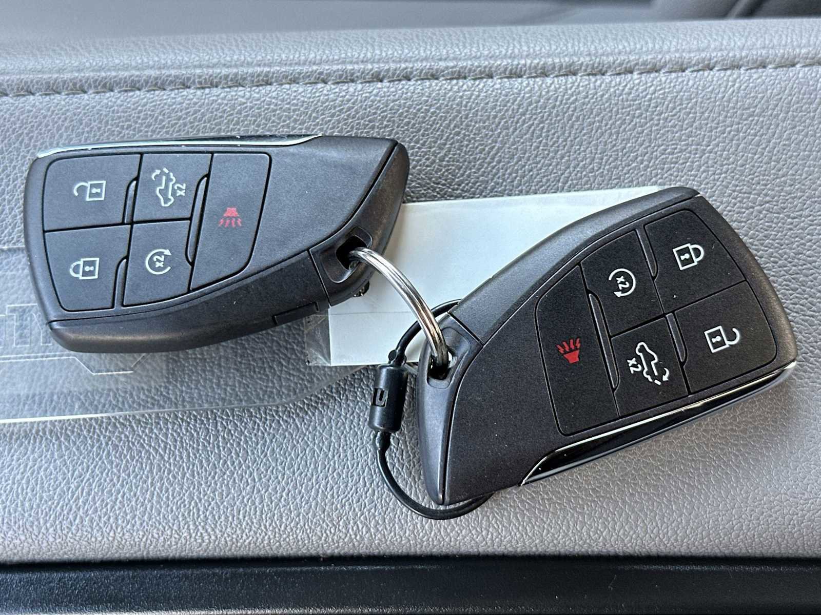 Certified 2025 GMC Sierra 1500 SLT image 26