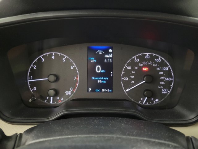 Used 2025 Toyota Corolla LE FWD image 20