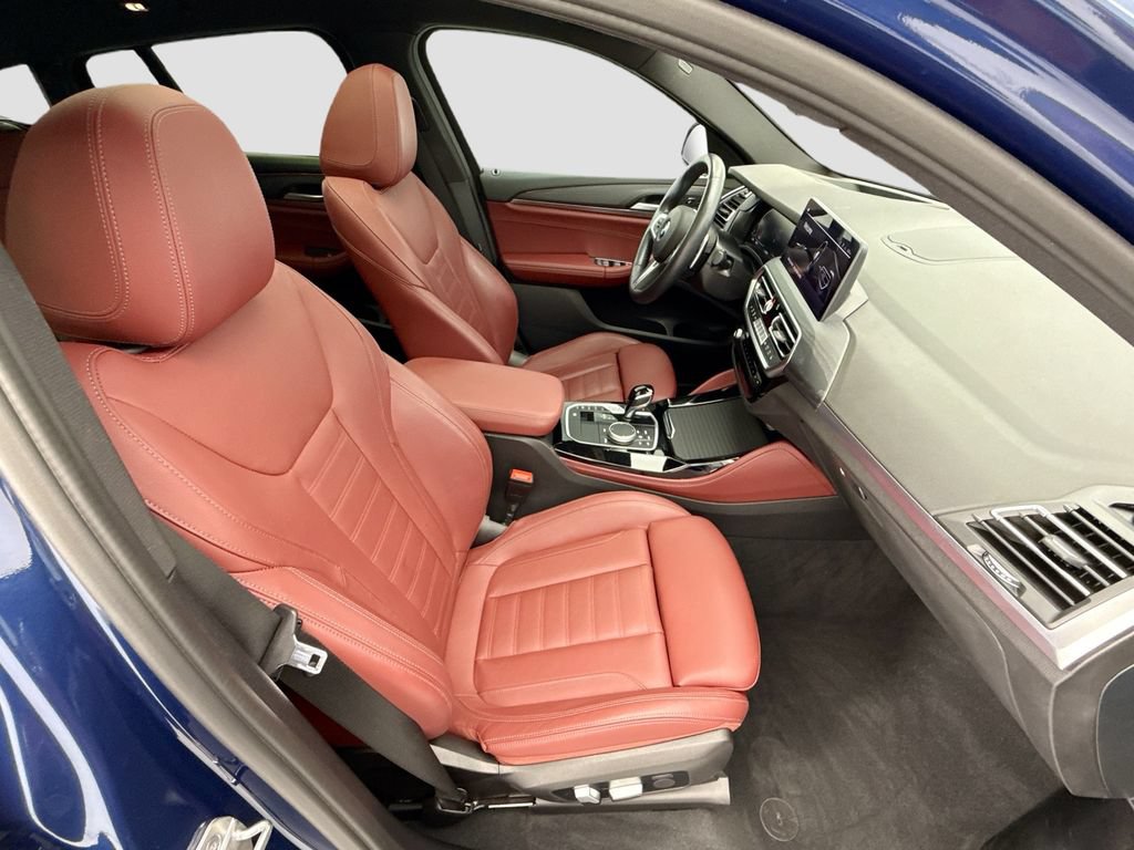 Certified 2023 BMW X4 xDrive30i w/ M Sport Package AWD/4WD image 19