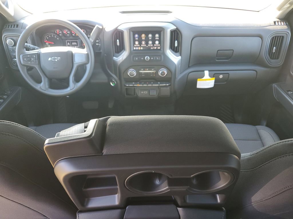 New 2026 Chevrolet Silverado 1500 Custom Trail Boss w/ LPO, Dark Essentials Package AWD/4WD image 10