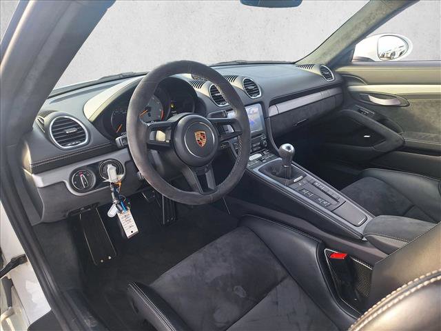 Used 2020 Porsche 718 Cayman GT4 image 9