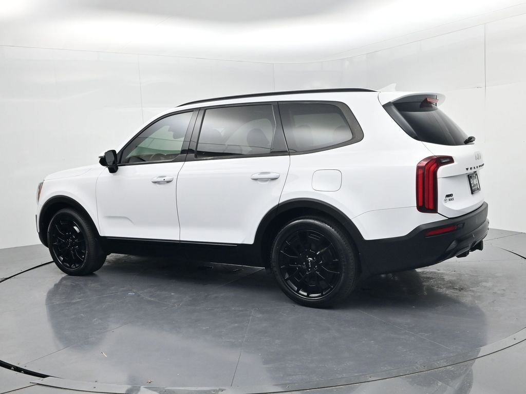 Used 2022 Kia Telluride SX w/ SX Prestige Package image 5