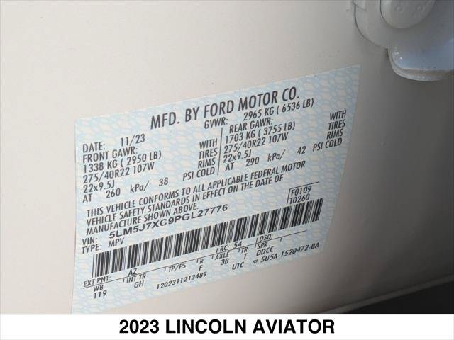 Used 2023 Lincoln Aviator Reserve w/ Equipment Group 201A AWD/4WD image 33