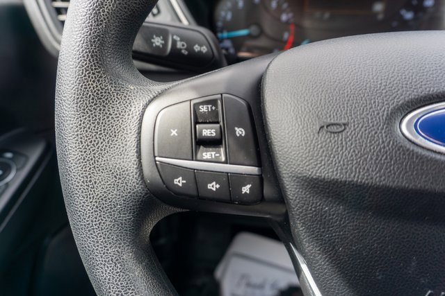 Used 2020 Ford Escape SE image 21