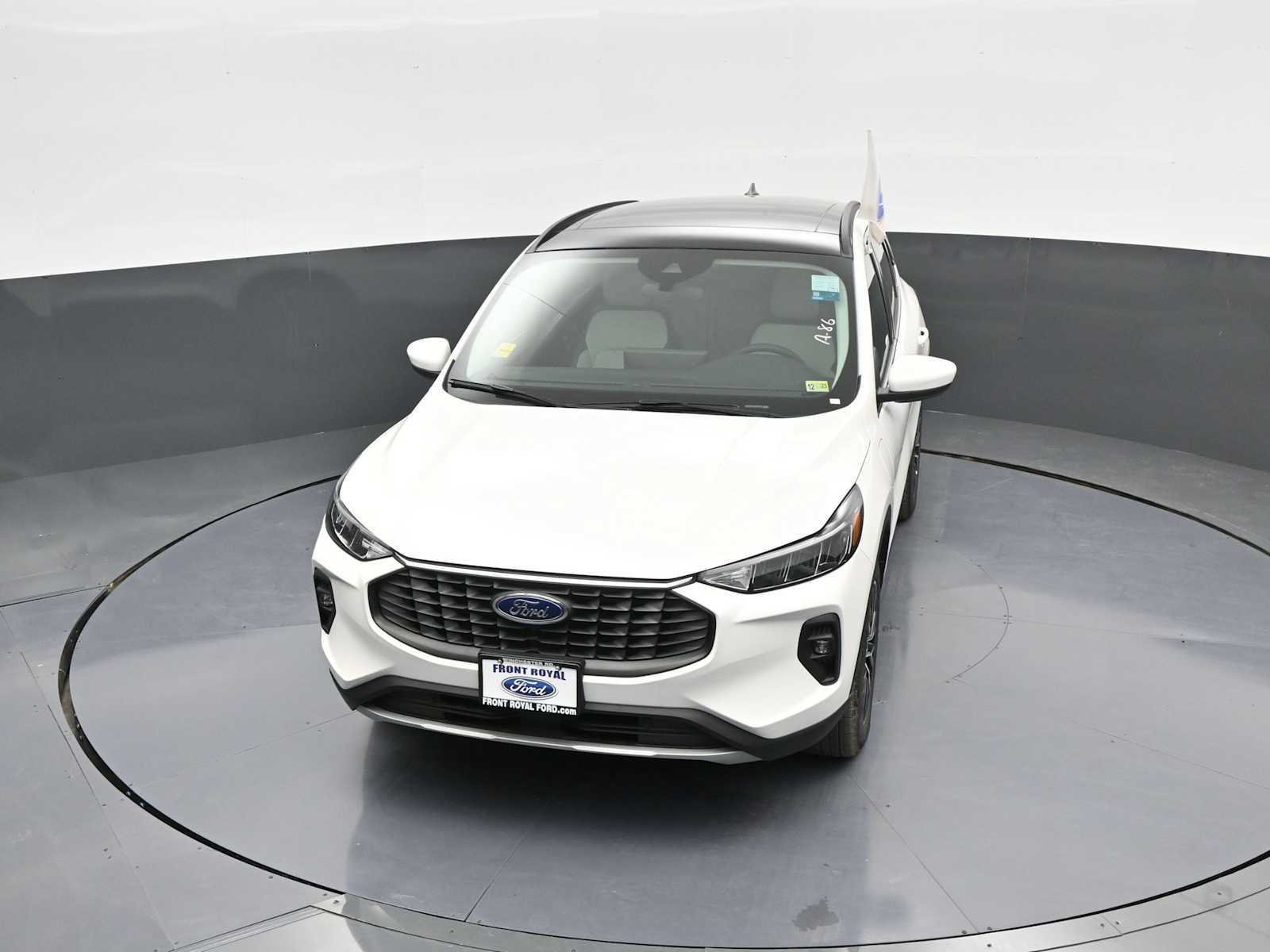 New 2025 Ford Escape SE FWD image 29