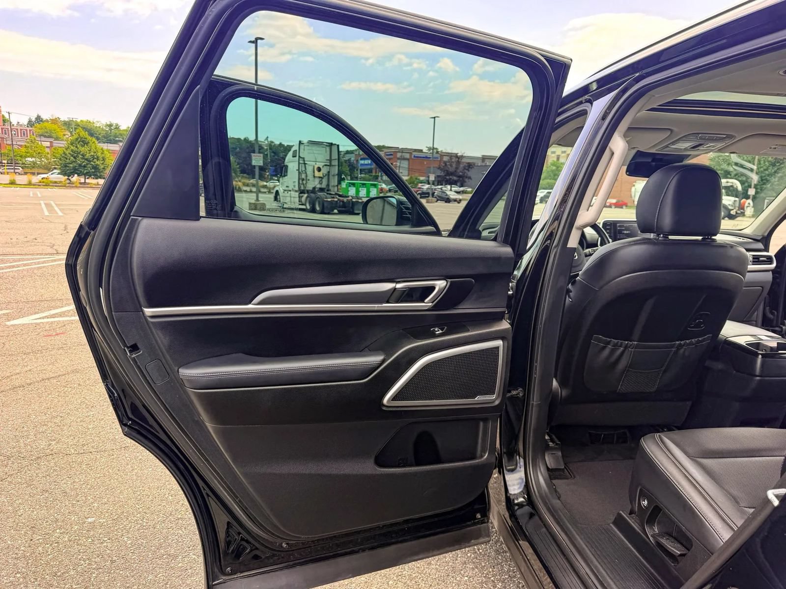 Used 2021 Kia Telluride S AWD/4WD image 11