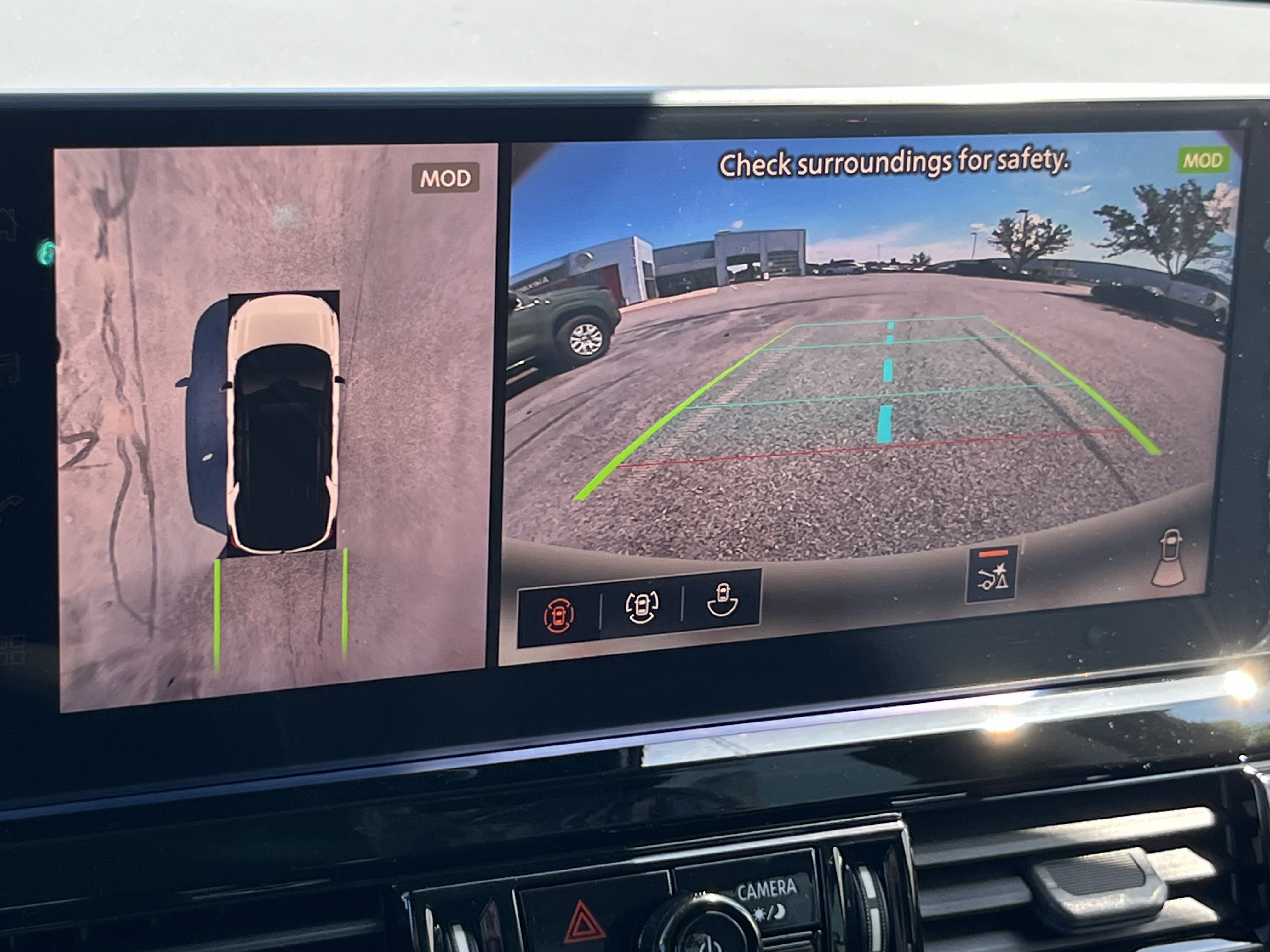 New 2026 Nissan Pathfinder SL AWD/4WD image 34