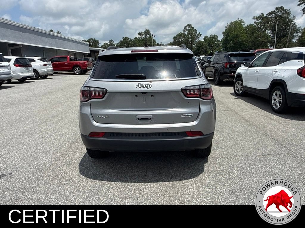 Used 2024 Jeep Compass Latitude AWD/4WD image 5
