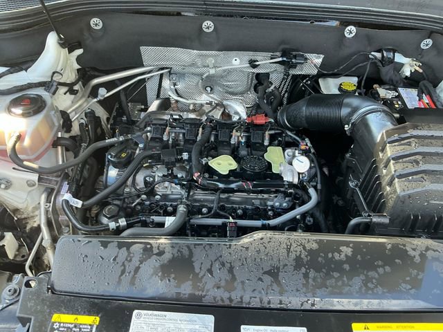 Used 2024 Volkswagen Atlas Cross Sport SE image 20