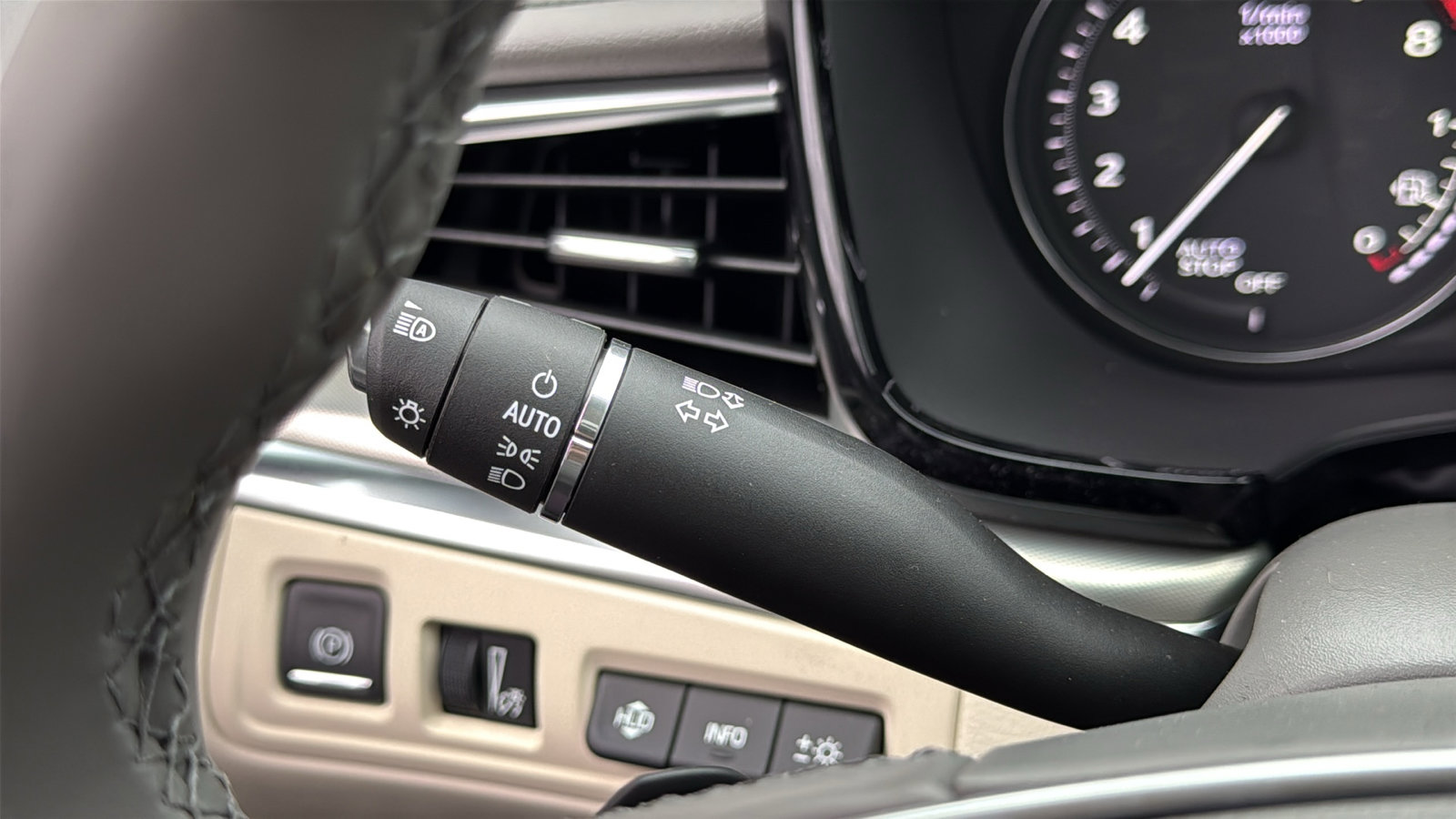 New 2026 Cadillac XT5 Premium Luxury w/ Driver Assist Package image 15