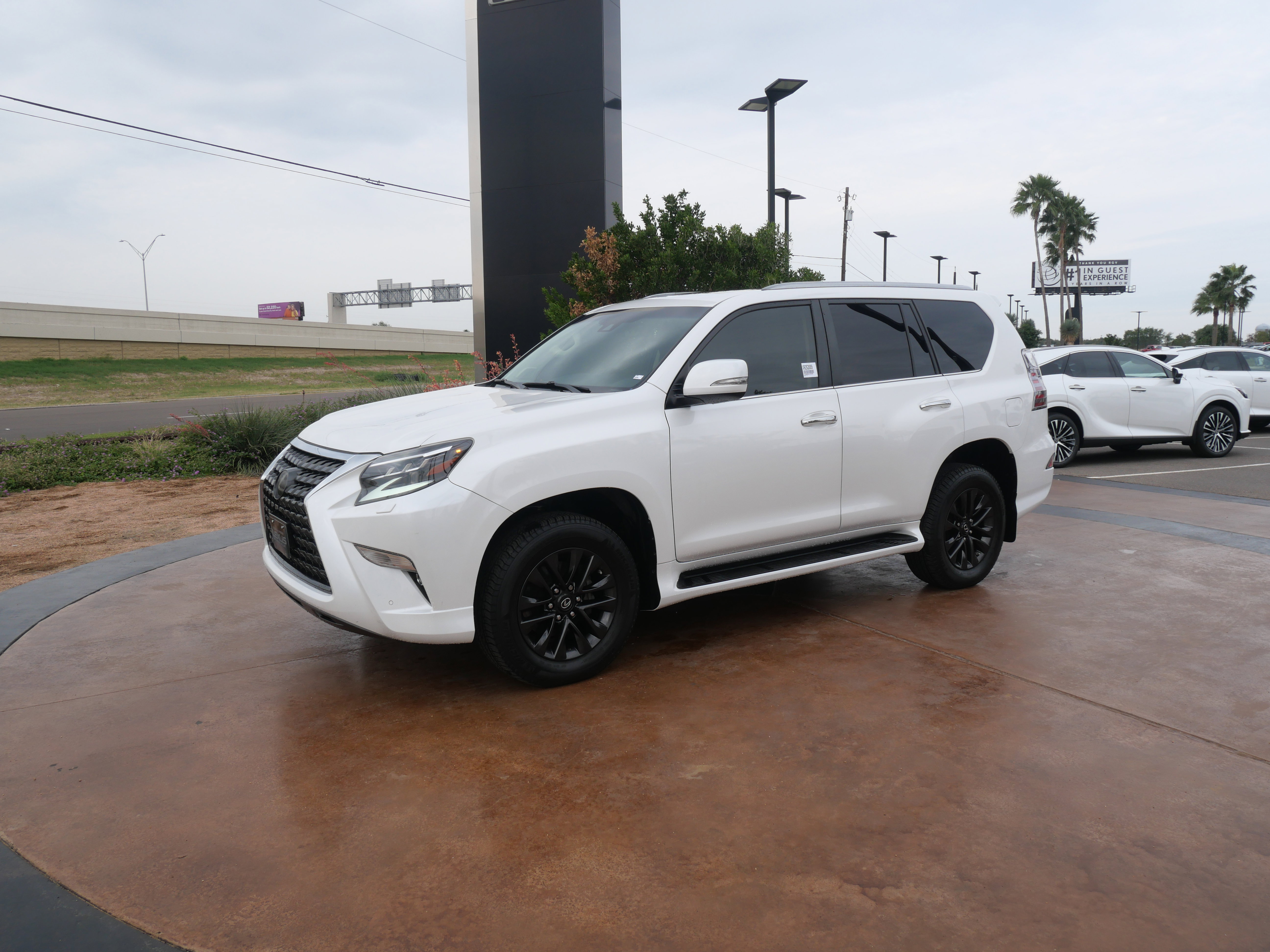 Used 2020 Lexus GX 460 Premium image 5