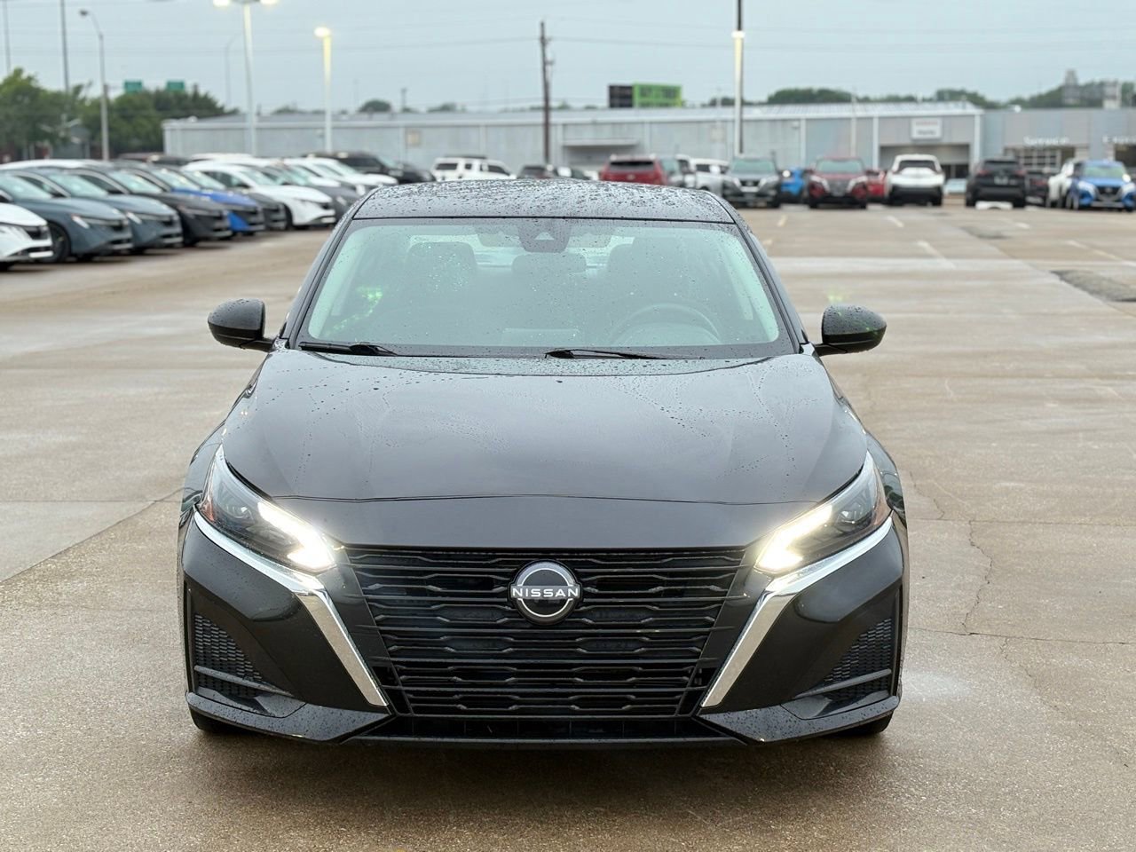 Certified 2025 Nissan Altima 2.5 SV FWD image 4