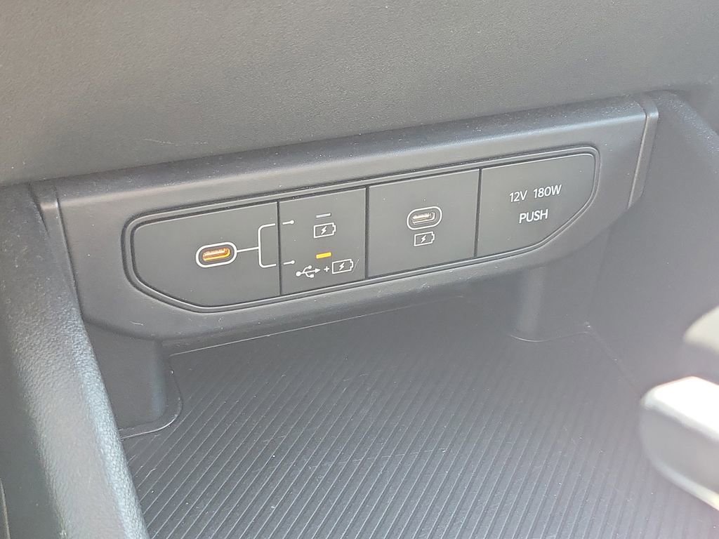 Used 2025 Kia K4 FWD image 31