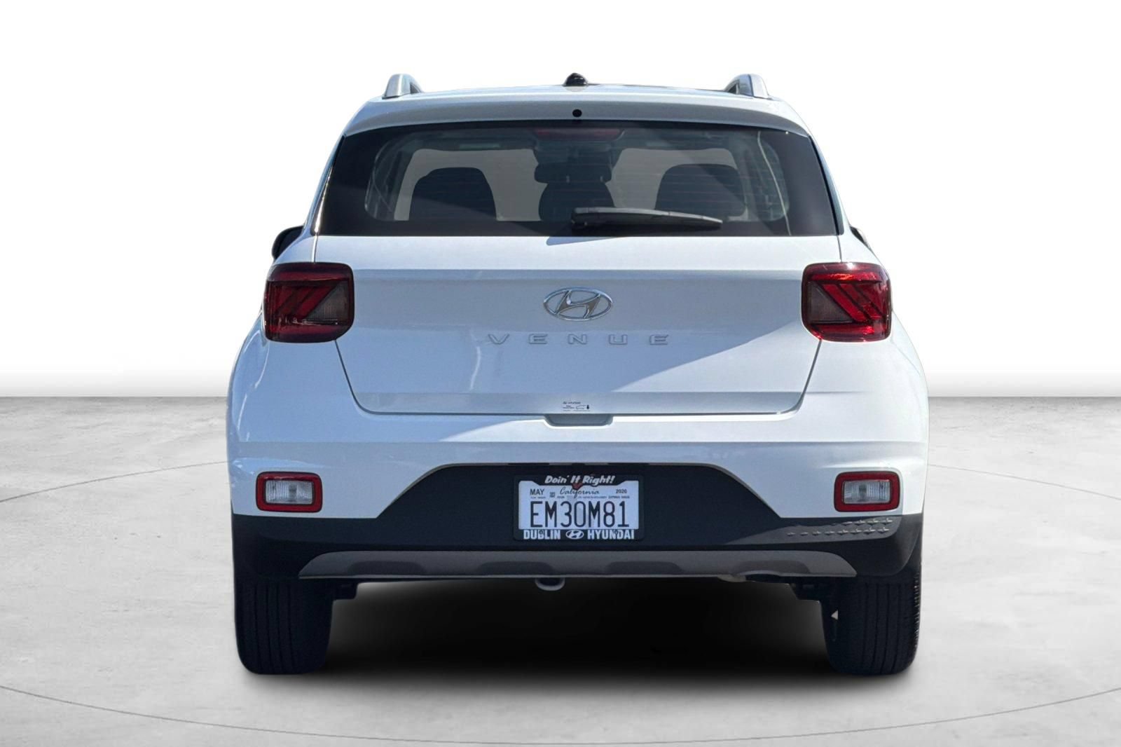 Certified 2026 Hyundai Venue SEL FWD image 6