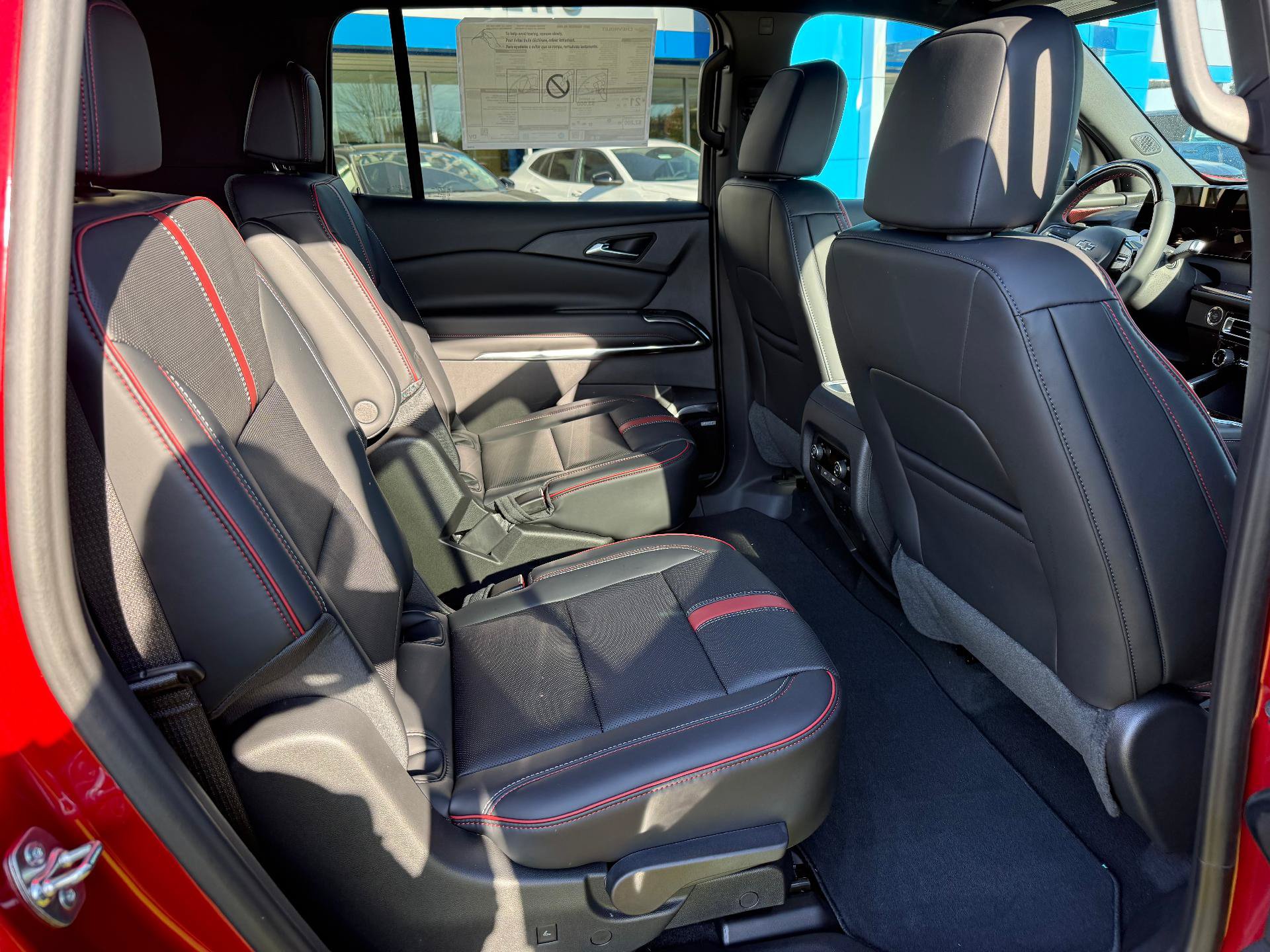 New 2027 Chevrolet Traverse RS AWD/4WD image 10