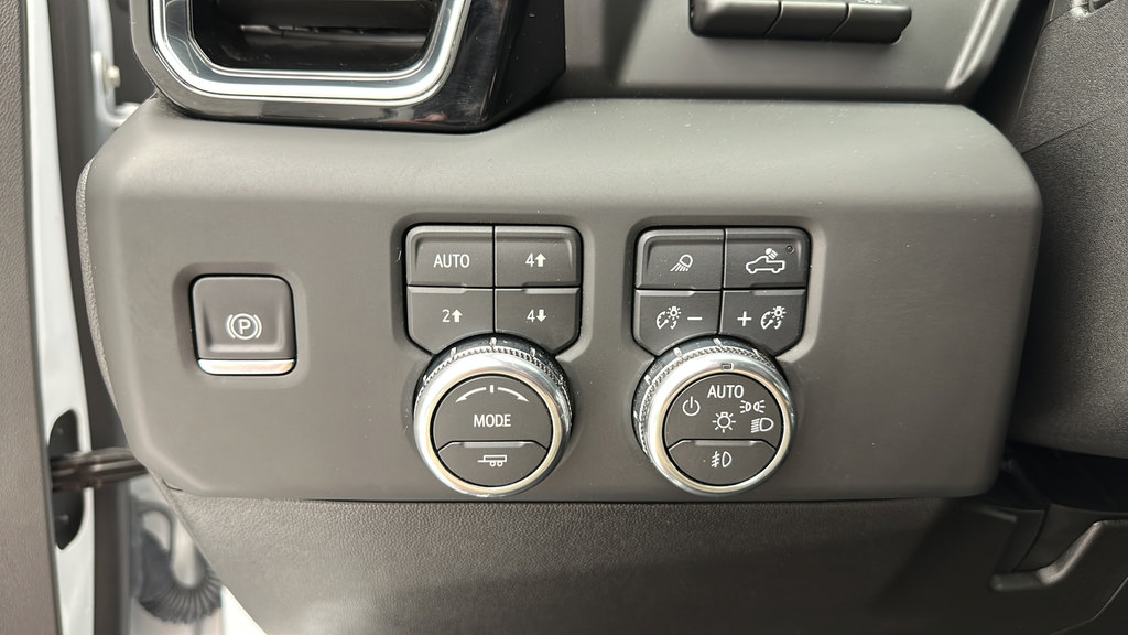 Used 2026 GMC Sierra 2500 Denali Ultimate AWD/4WD image 26