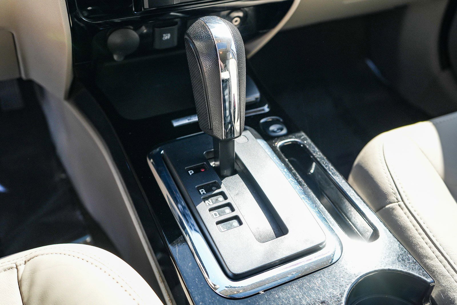 Used 2012 Ford Escape Limited image 20