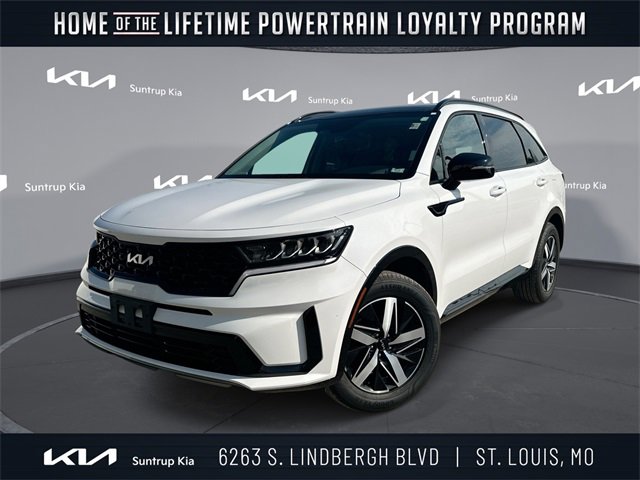 Used 2023 Kia Sorento S w/ Panoramic Sunroof Package
