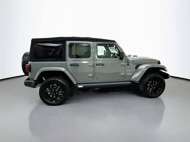 Used 2021 Jeep Wrangler Unlimited Sahara w/ Cold Weather Group image 8