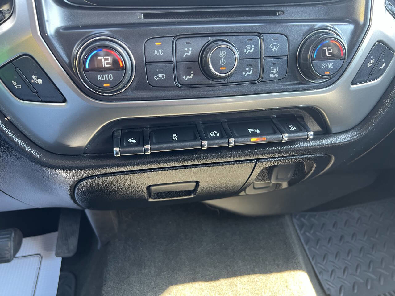 Used 2014 Chevrolet Silverado 1500 LT w/ All Star Edition image 13