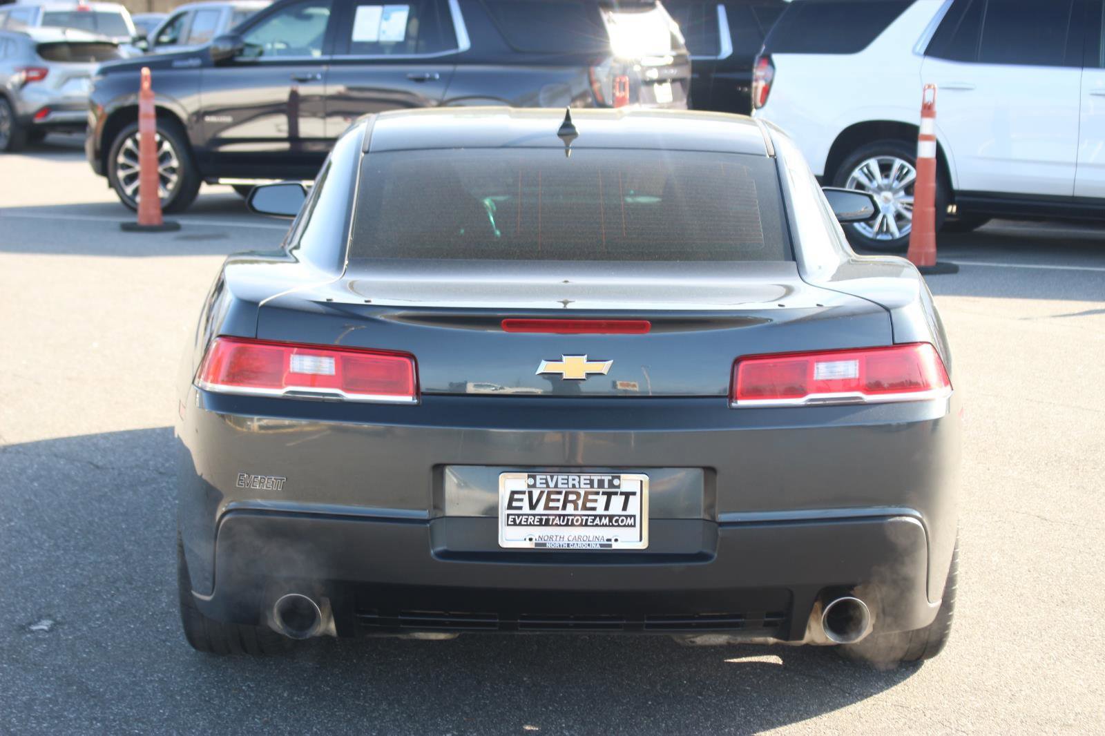 Used 2015 Chevrolet Camaro LT w/ 1LT Preferred Package image 6